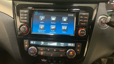 Nissan Qashqai 1.3 DiG-T Tekna 5dr Petrol Hatchback